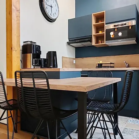 Confortable Sirius Centre Apartment